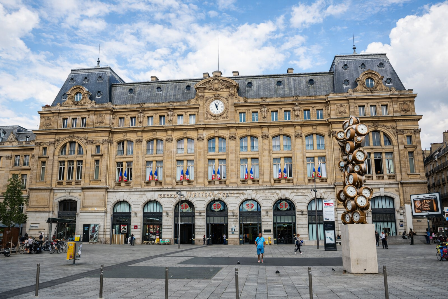 Transport familial VTC navette gares Paris Gare du Nord Lyon